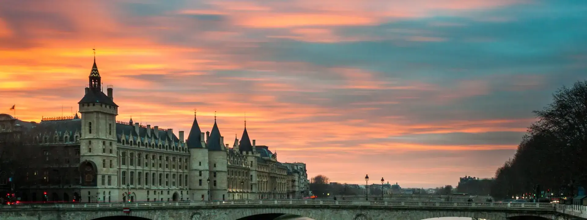 Ultimate Guide to Freelancing in France in 2025