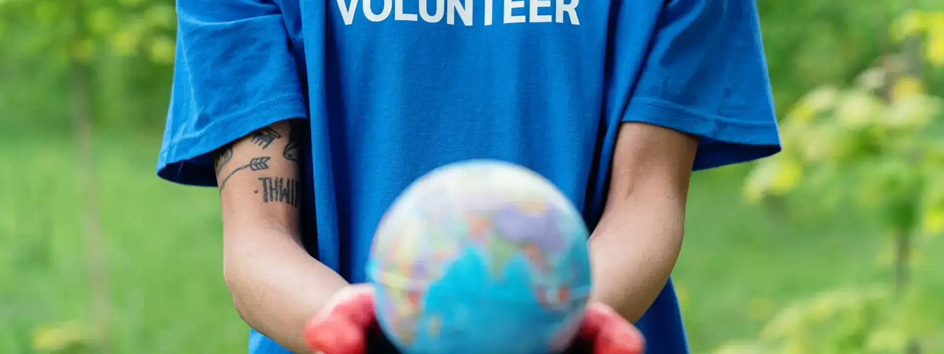 The Power of Volunteering in the Health Industry: Making a Difference One Act of Kindness at a Time