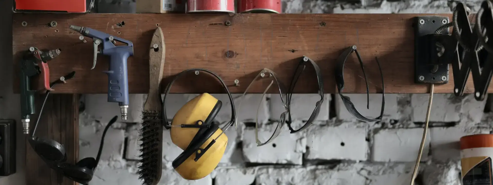 Essential Resources, Equipment, and Toolbox for Self-Employed Professionals