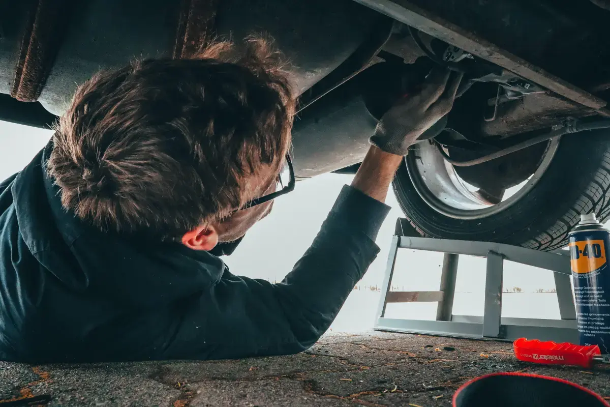 What is a Car Mechanic?