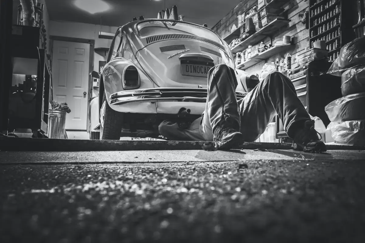 What is a Car Mechanic?