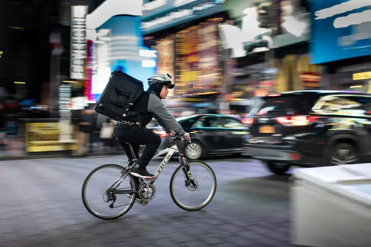 A Day in the Life of a Delivery Gig Worker: Navigating the Roads of Opportunity Image1