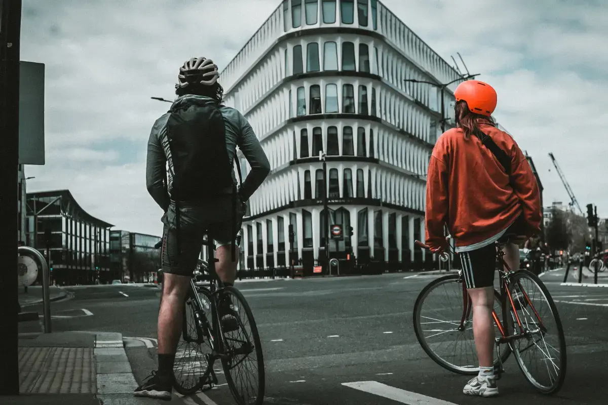 A Comprehensive Review of Deliveroo: Food Delivery Revolutionized Image1