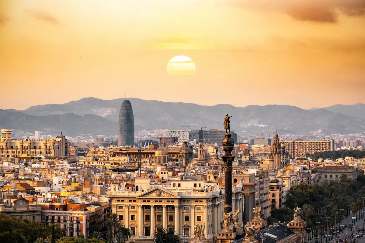 Spain 2025 Job Market Report Image1