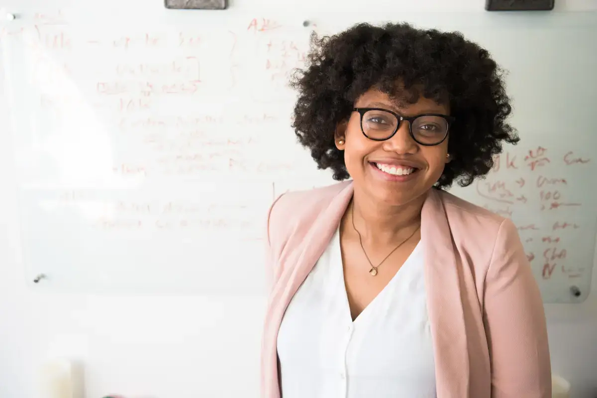 Making a Great Impression: Your Guide to Success When Joining a Company Image11