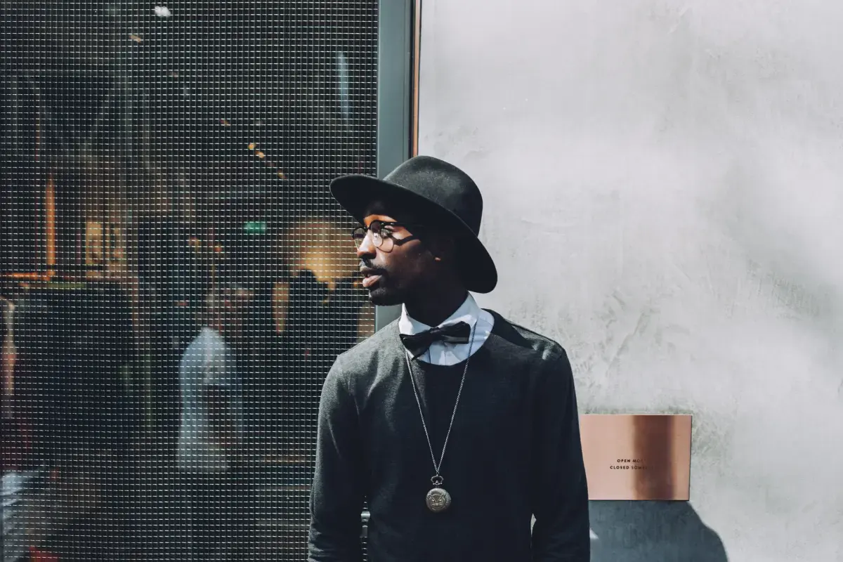 Making a Great Impression: Your Guide to Success When Joining a Company Image6