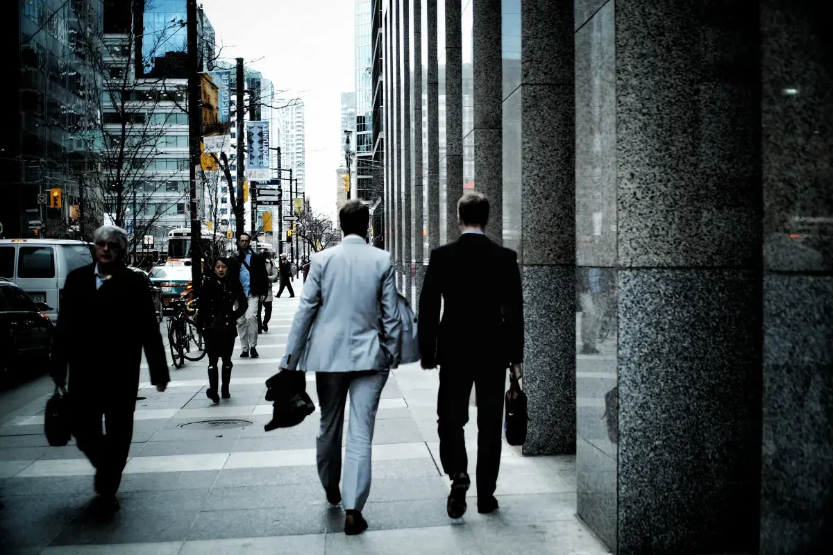 Making a Great Impression: Your Guide to Success When Joining a Company Image8