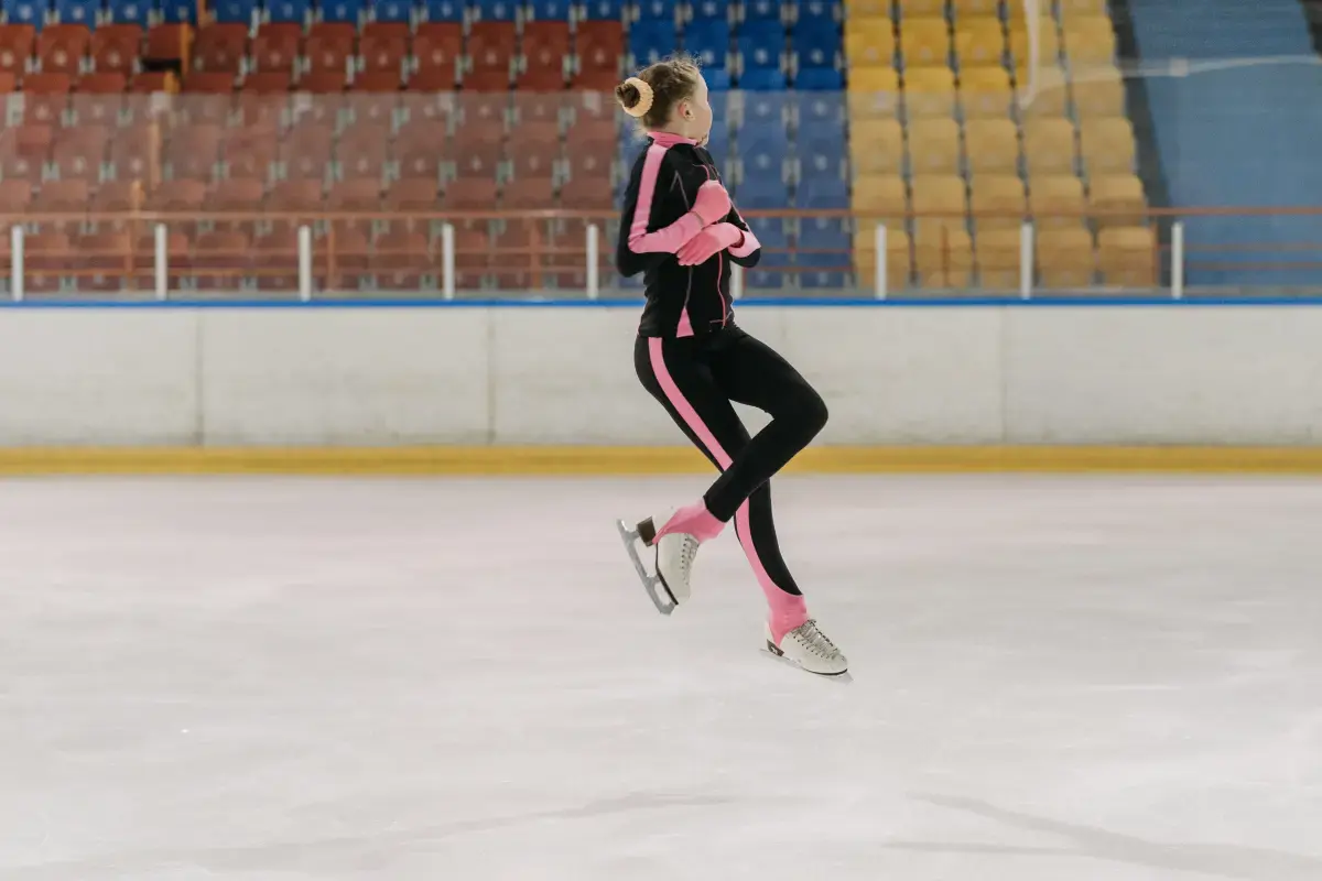 What is a Ice Skating Instructor?