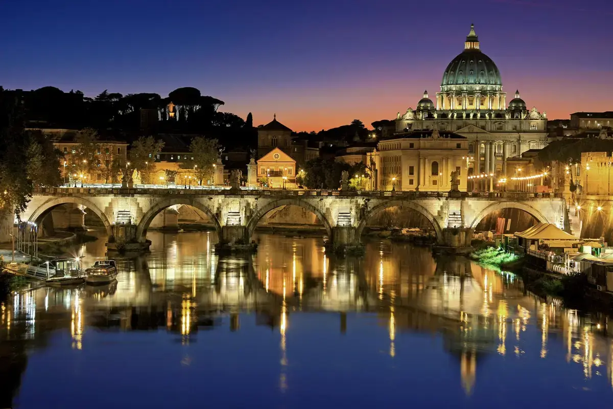 Italy 2025 Job Market Report Image1