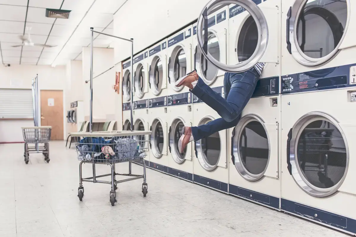 What is a Laundry Attendant?