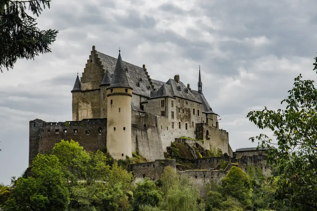 Luxembourg 2024 Job Report Image12