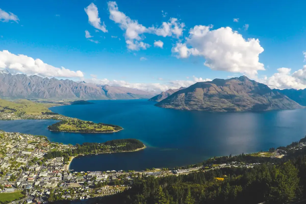 Living in in New Zealand in 2025