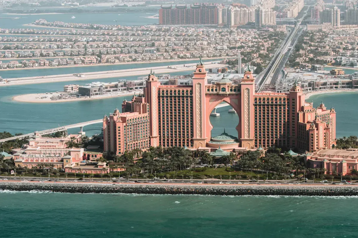 Living in in United Arab Emirates in 2025