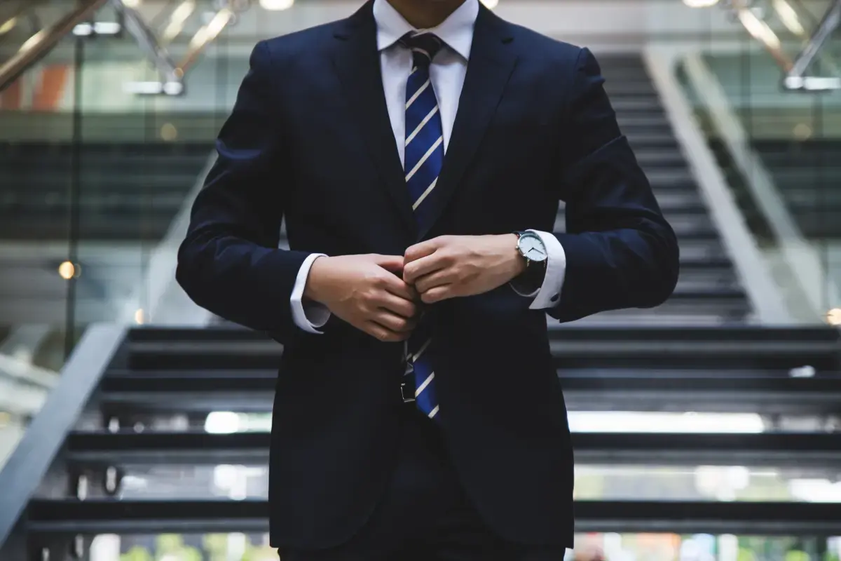 Transforming the Recruitment Industry: The Power of AI, Algorithms, and Modern Hiring Processes Image1