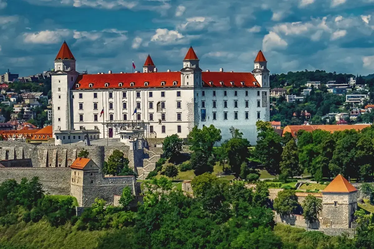 Slovakia 2026 Job Market Report Image4