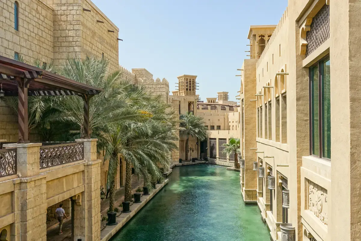 Living in in United Arab Emirates in 2025