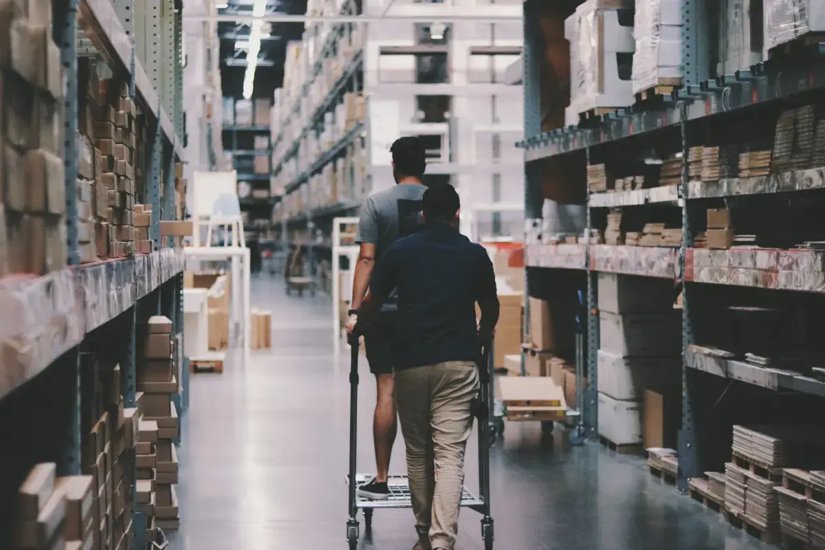 What is a Warehouse Worker?